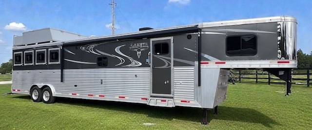 2019 Lakota Big Horn 16' Shortwall  4 Horse Slant Load Gooseneck Horse Trailer With Living Quarters SOLD!!! 