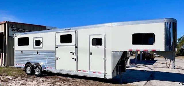 2026 Cimarron Norstar - White - (2+1)  3 Horse Straight Load Gooseneck Horse Trailer SOLD!!! 