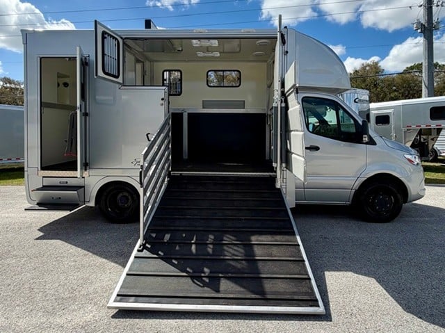 2024 Mercedes-Benz Sprinter USA V1 -  Diesel -  2 Horse Straight Load Truck SOLD!!! 