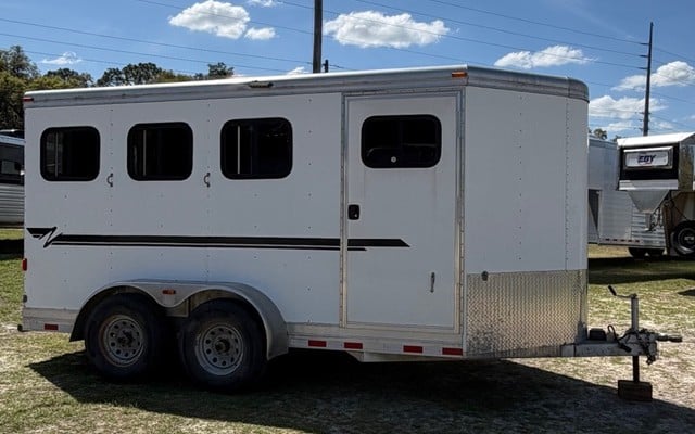 2015 CM   3 Horse Slant Load Bumperpull Horse Trailer SOLD!!! 