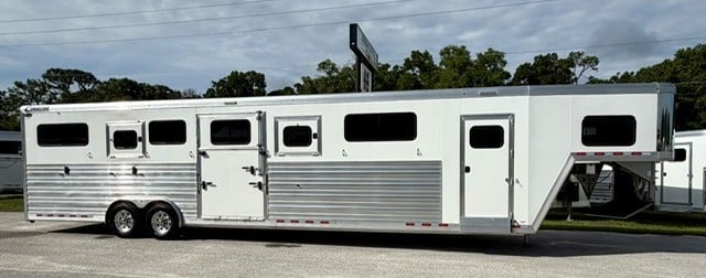 2025 Cimarron WARMBLOOD - Head to Head -  6 Horse Straight Load Gooseneck Horse Trailer