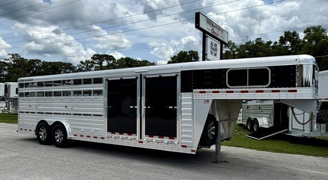 2025 Elite 25' Show Cattle Livestock Gooseneck 