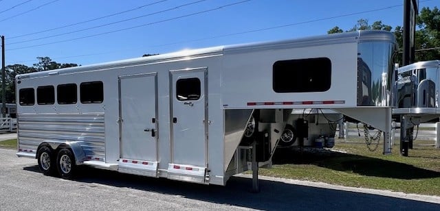 2027 Cimarron Norstar   4 Horse Slant Load Gooseneck Horse Trailer