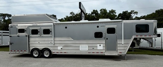 2023 Cimarron Norstar (13' Shortwall)  3 Horse Horse Trailer With Living Quarters