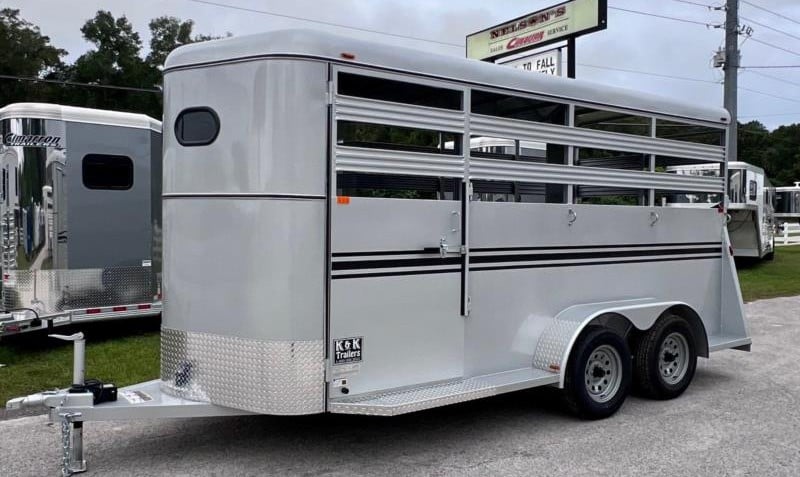 2026 Bee Stock Combo  3 Horse Slant Load Bumperpull Horse Trailer