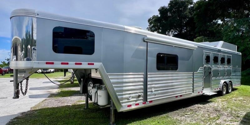 2022 Cimarron Norstar 15'8 Short Wall -  4 Horse Slant Load Gooseneck Horse Trailer With Living Quarters SOLD!!! 
