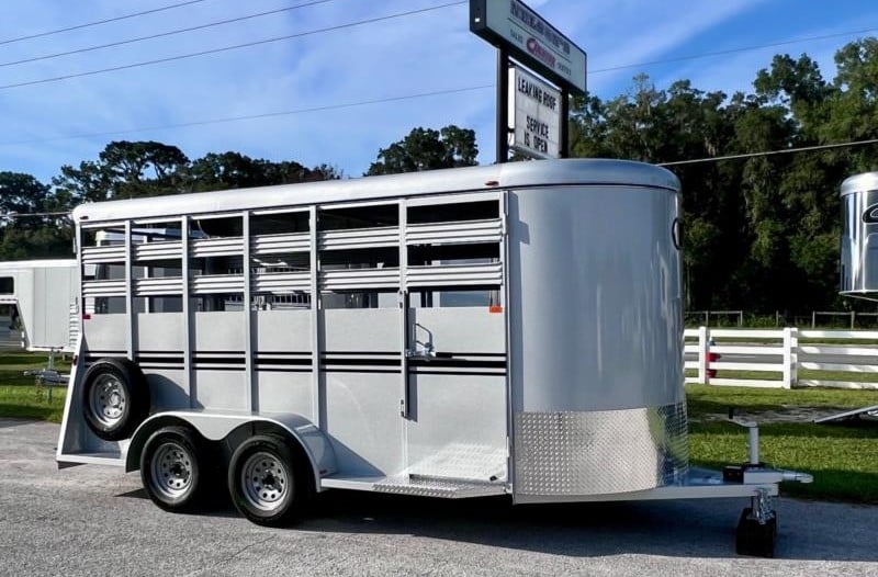 2026 Bee 16' Livestock Bumperpull 