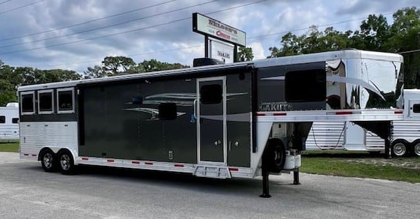 2020 Lakota Charger 15' Short Wall  3 Horse Slant Load Gooseneck Horse Trailer With Living Quarters SOLD!!! 