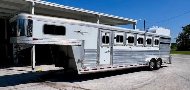 2019 Platinum Coach Stock Combo  6 Horse Slant Load Gooseneck Horse Trailer SOLD!!! 