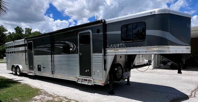 2017 Lakota Charger 14' Stockback 15' Horse Trailer With Living Quarters