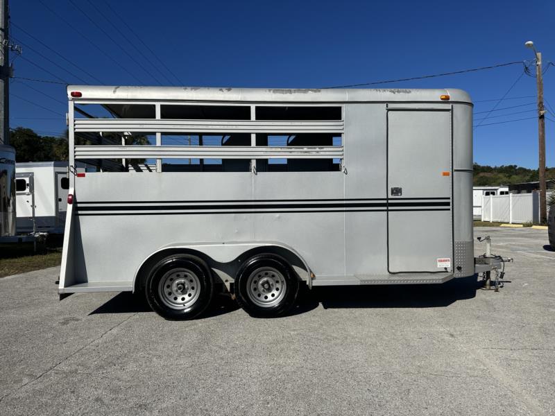 2019 Bee Durango - Silver -  3 Horse Slant Load Bumperpull Horse Trailer