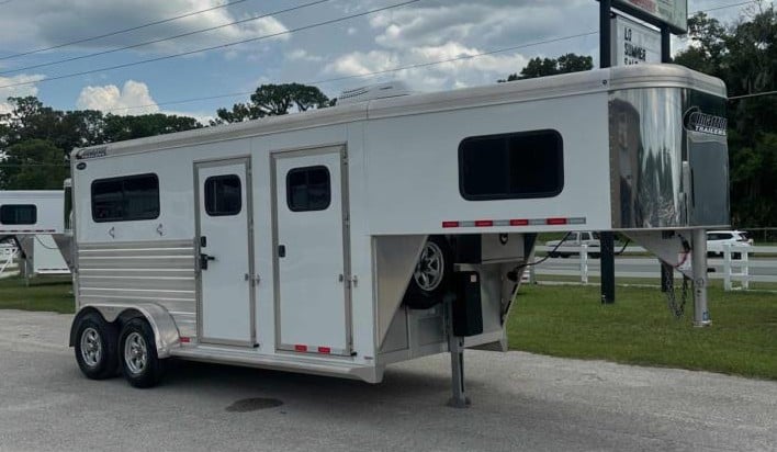 2022 Cimarron Norstar   2 Horse Straight Load Gooseneck Horse Trailer