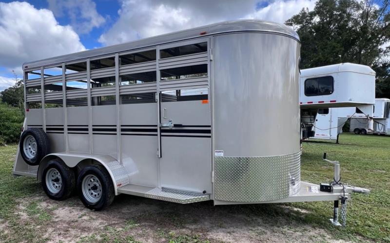 2026 Bee Durango (biege) 16' Livestock Bumperpull 