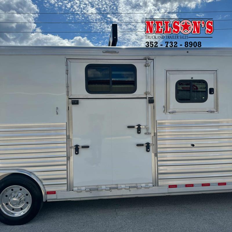2027 Cimarron Norstar (6+2) Head to Head 6 Horse Straight Load Gooseneck Horse Trailer 2027 Cimarron Norstar (6+2) Head to Head 6 Horse Straight Load Gooseneck Horse Trailer