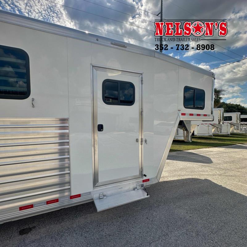 2027 Cimarron Norstar (6+2) Head to Head 6 Horse Straight Load Gooseneck Horse Trailer 2027 Cimarron Norstar (6+2) Head to Head 6 Horse Straight Load Gooseneck Horse Trailer