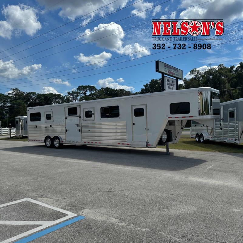 2027 Cimarron Norstar (6+2) Head to Head 6 Horse Straight Load Gooseneck Horse Trailer 2027 Cimarron Norstar (6+2) Head to Head 6 Horse Straight Load Gooseneck Horse Trailer